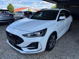 Ford Focus Turnier ST-Line X 1,5 TDCI *B&o/SHz/AHK/ - Ford Gebrauchtwagen in Lübeck