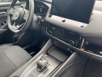 Nissan Qashqai - 11