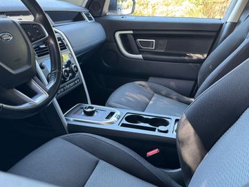 Land-Rover Discovery Sport - 10