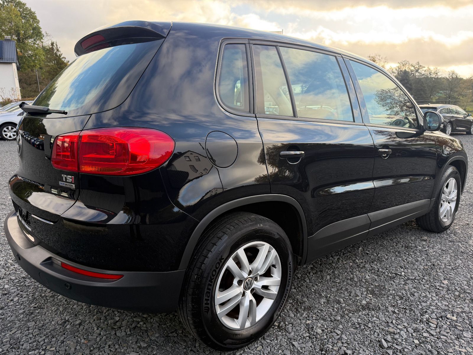 VW Tiguan 1.4TSI BlueMotion NAVI/PDC/TEMPO – Foto 6