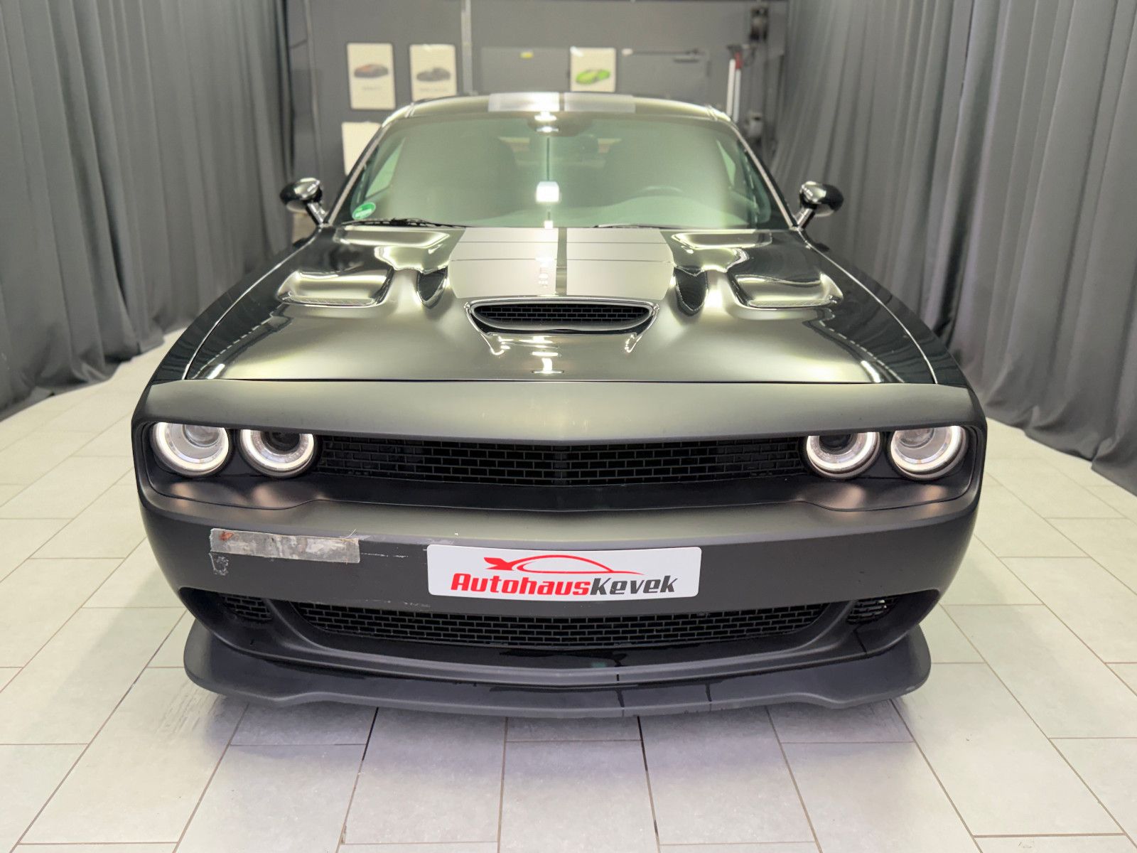 Fahrzeugabbildung Dodge Challenger 5.7 RT|LEDER|NAVI|SCHIEBEDACH|