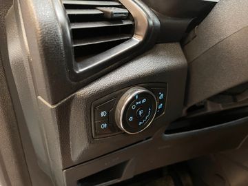Ford EcoSport Cool & Connect Aut. *NAVI*DAB*PDC*SHZ*