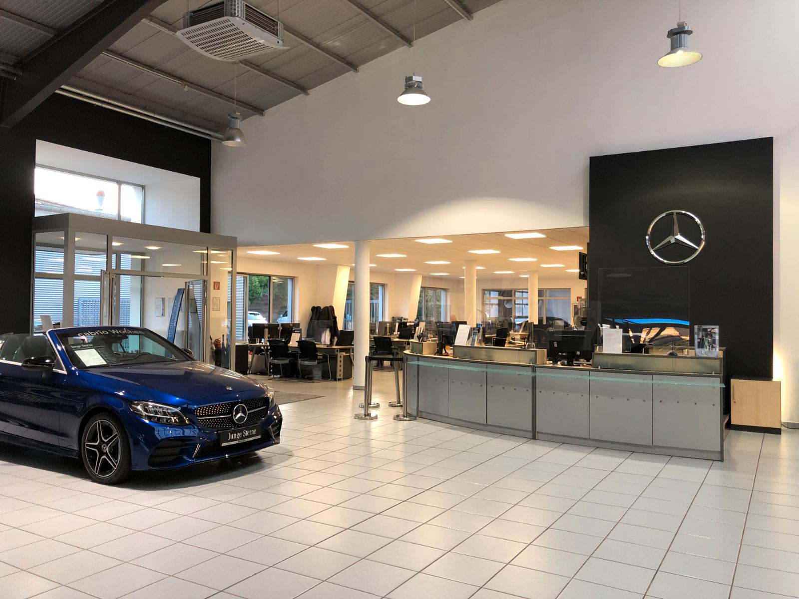 showroom-image-main