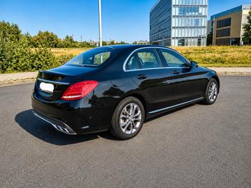 صورة 2 لـ 2017 Mercedes-BENZ C 220