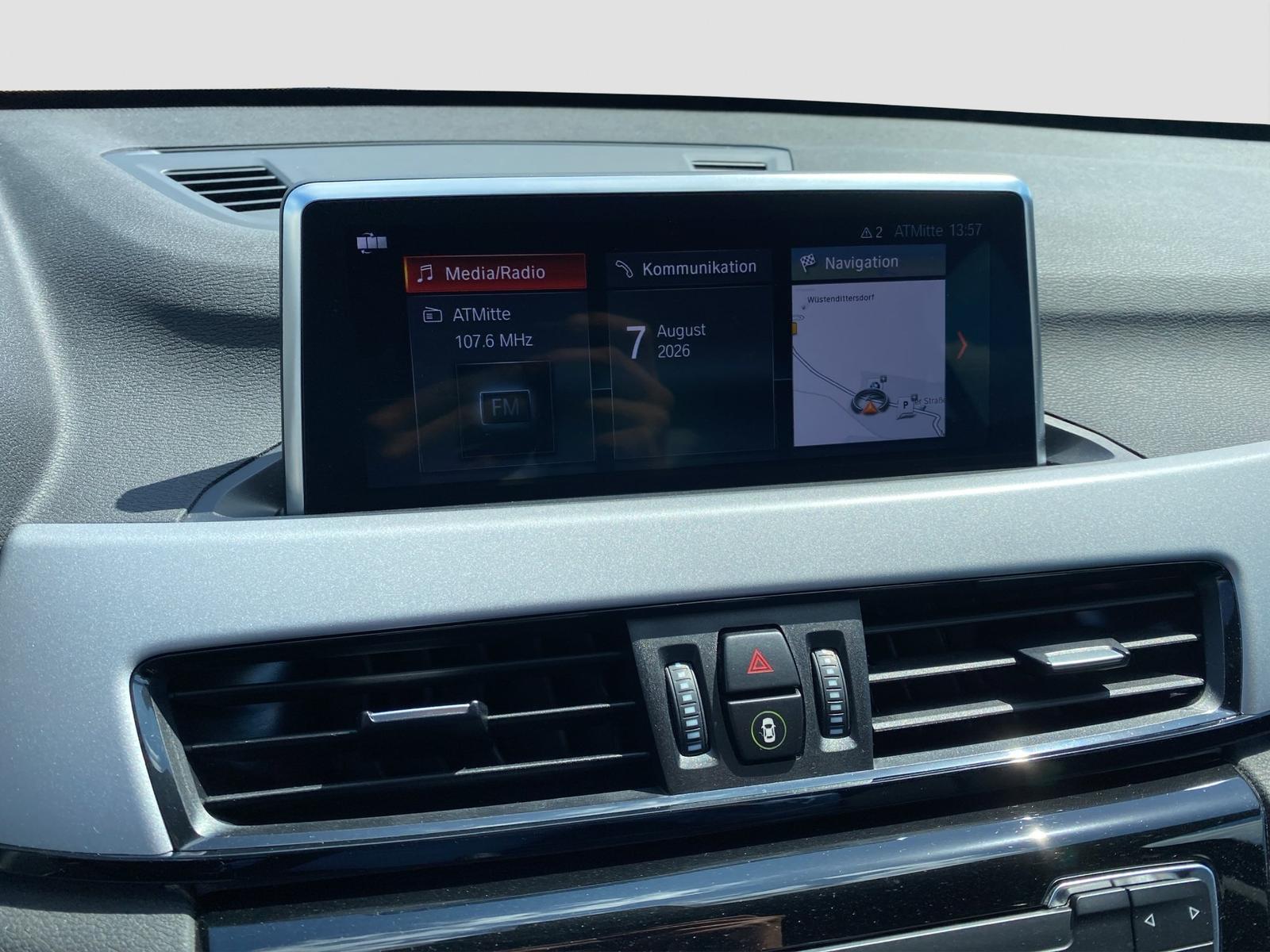 BMW X1 xDrive 20i AHK Navi AUT PDC, миниатюра 14