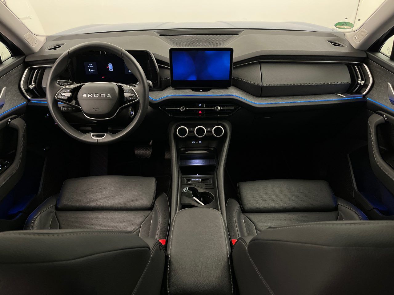 Fahrzeugabbildung SKODA Kodiaq 1.5 TSI DSG °AHK°PANO°SITZKLIMA°STANDHZG°