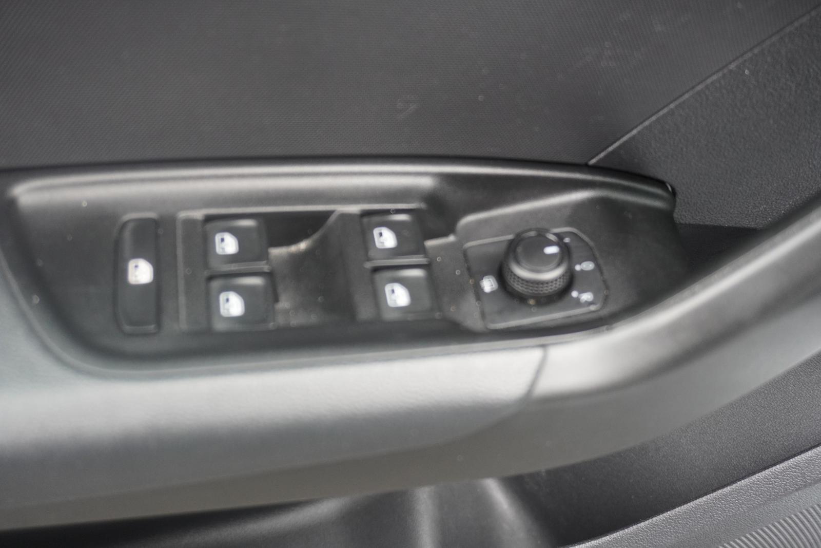 Audi A1 Sportback 30 TFSI s-tronic LED Sitzheizung, миниатюра 8