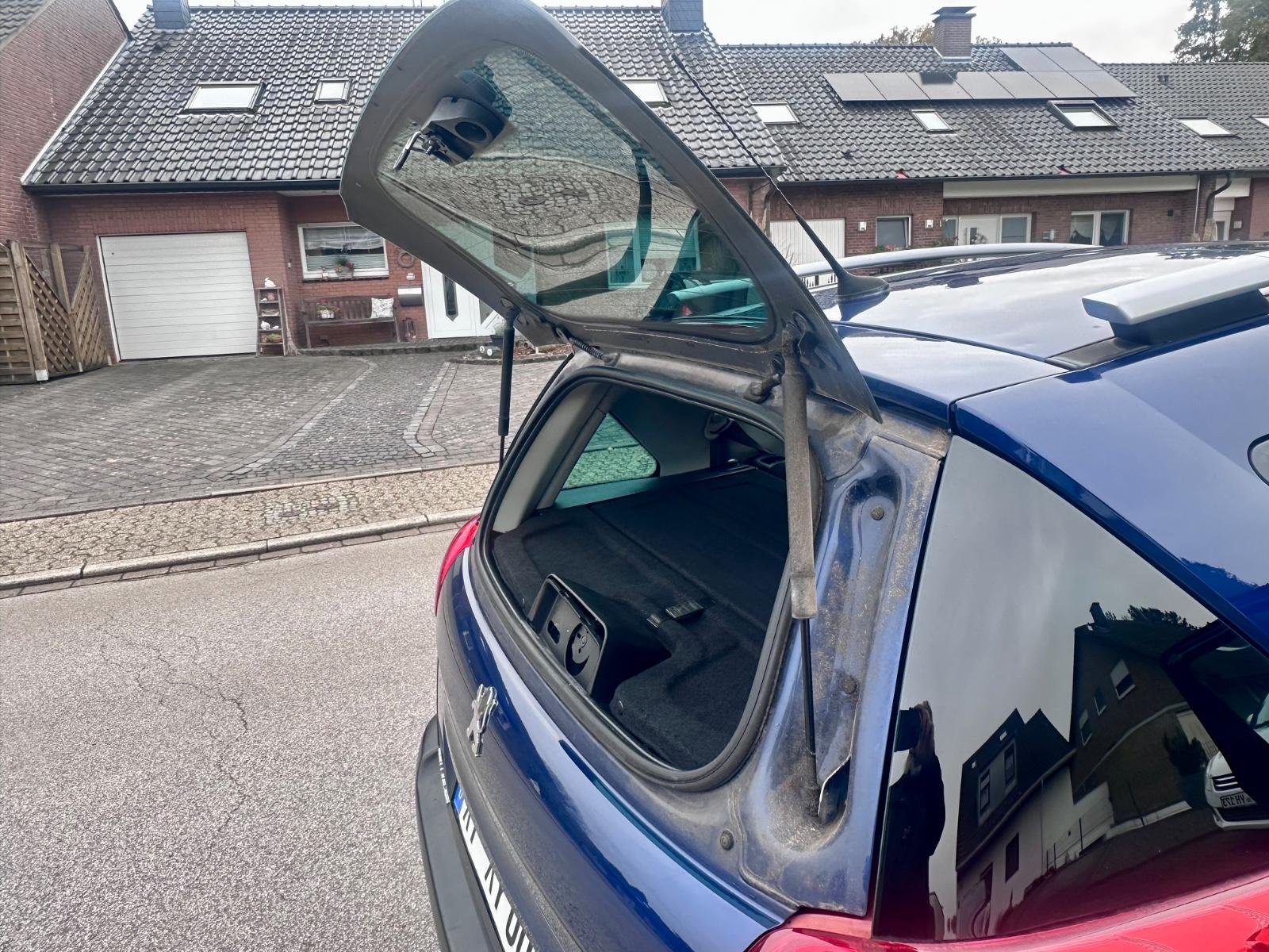 Peugeot 207 2008 — photo 26