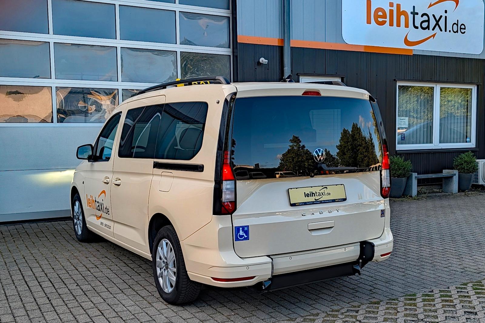 Volkswagen Caddy Maxi AMF-Rollstuhl Taxi TSE DSG LED 7-S.