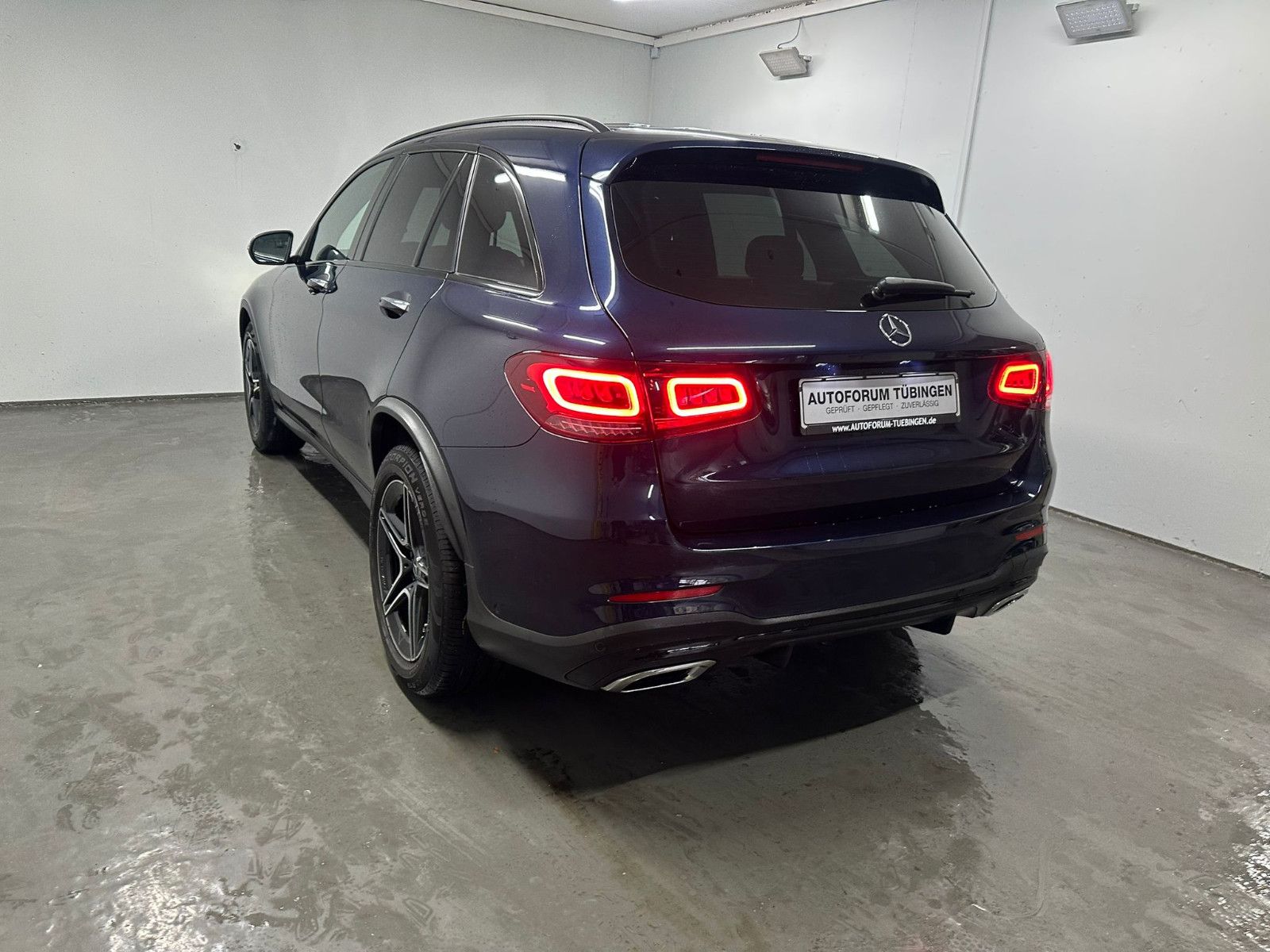 Fahrzeugabbildung Mercedes-Benz GLC 220 d 4MATIC *AMG-LINE*NIGHT*360*