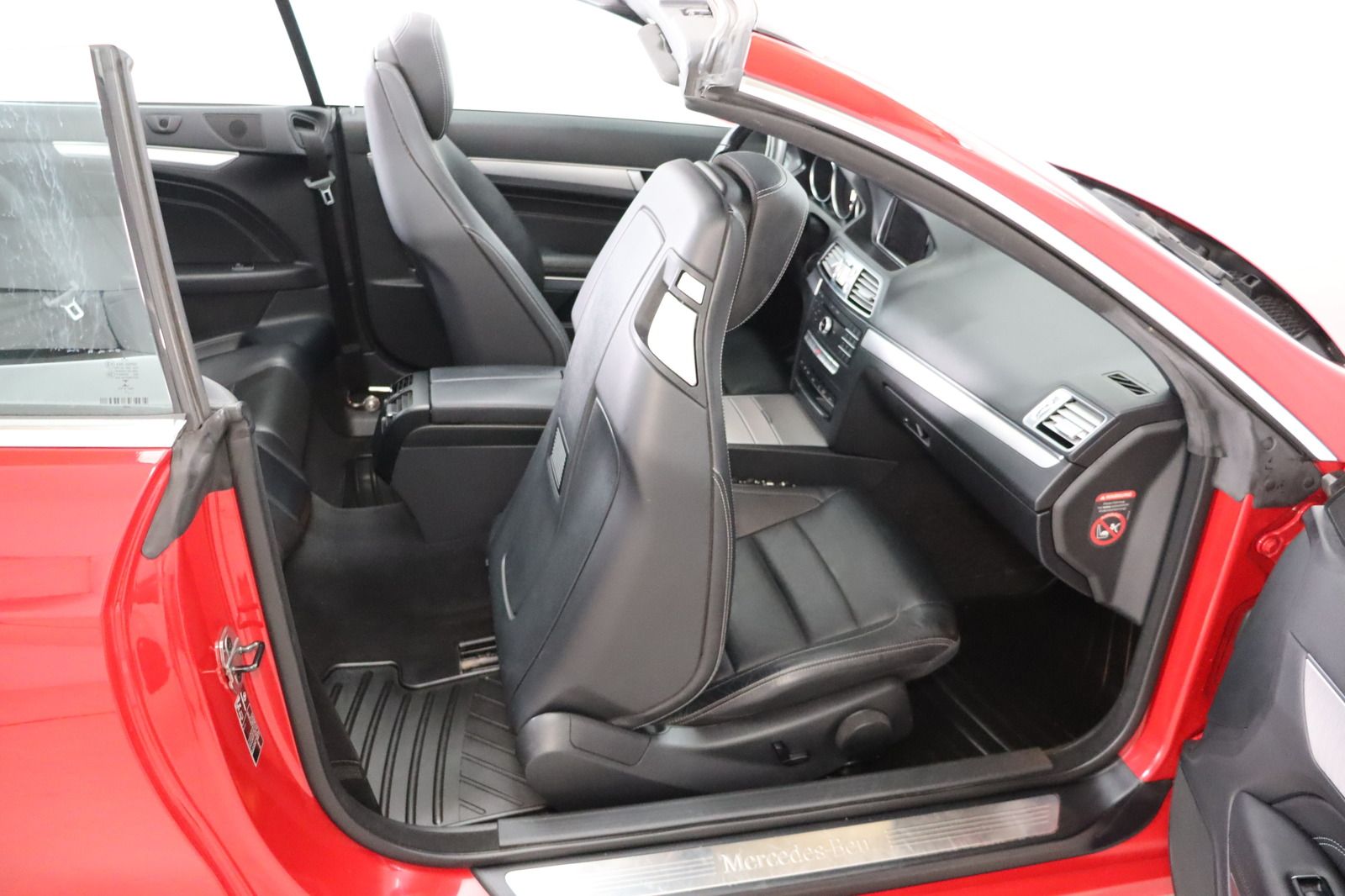 Fahrzeugabbildung Mercedes-Benz E 200 CGI Cabrio aus 1. Hand MwSt. ausw.