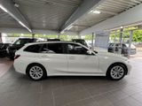 BMW 318 d Advantage VC+ACC+KEYLESS+e-Klappe uvm... - BMW 318: Weiß, Leder