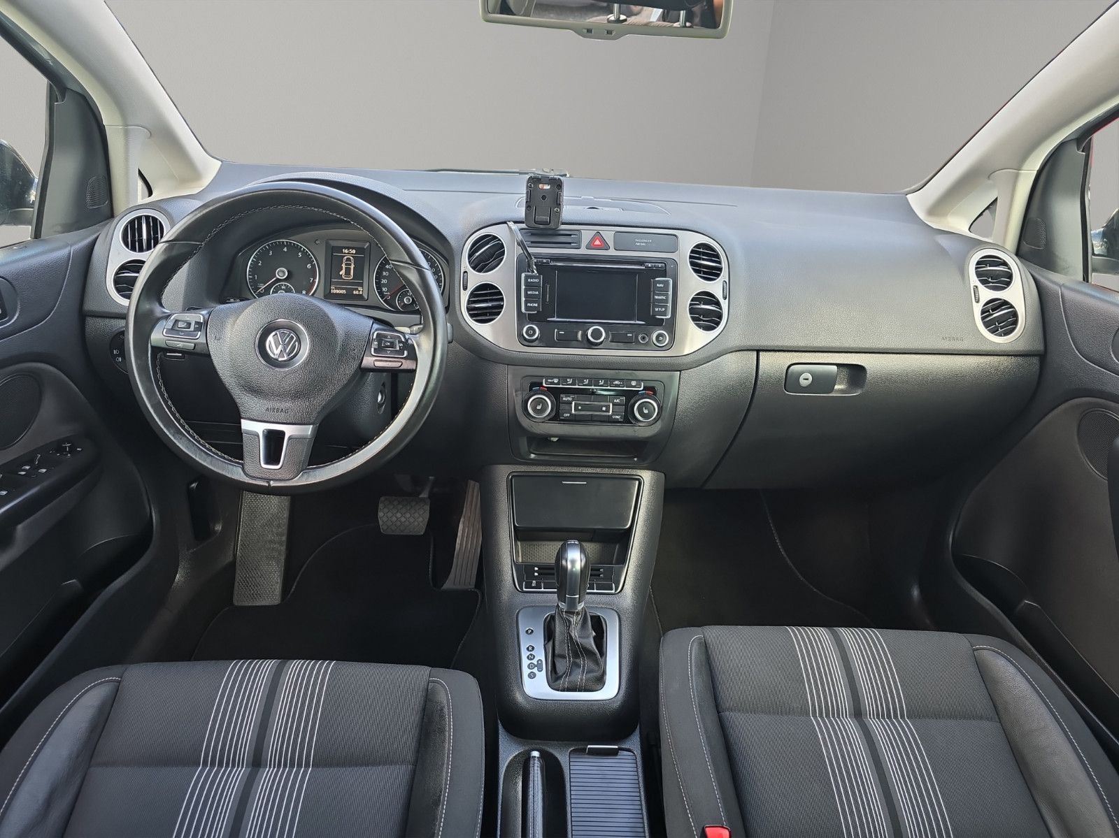 Fahrzeugabbildung Volkswagen Golf Plus VI Match DSG AUTOMATIK TEMPOMAT NAVI