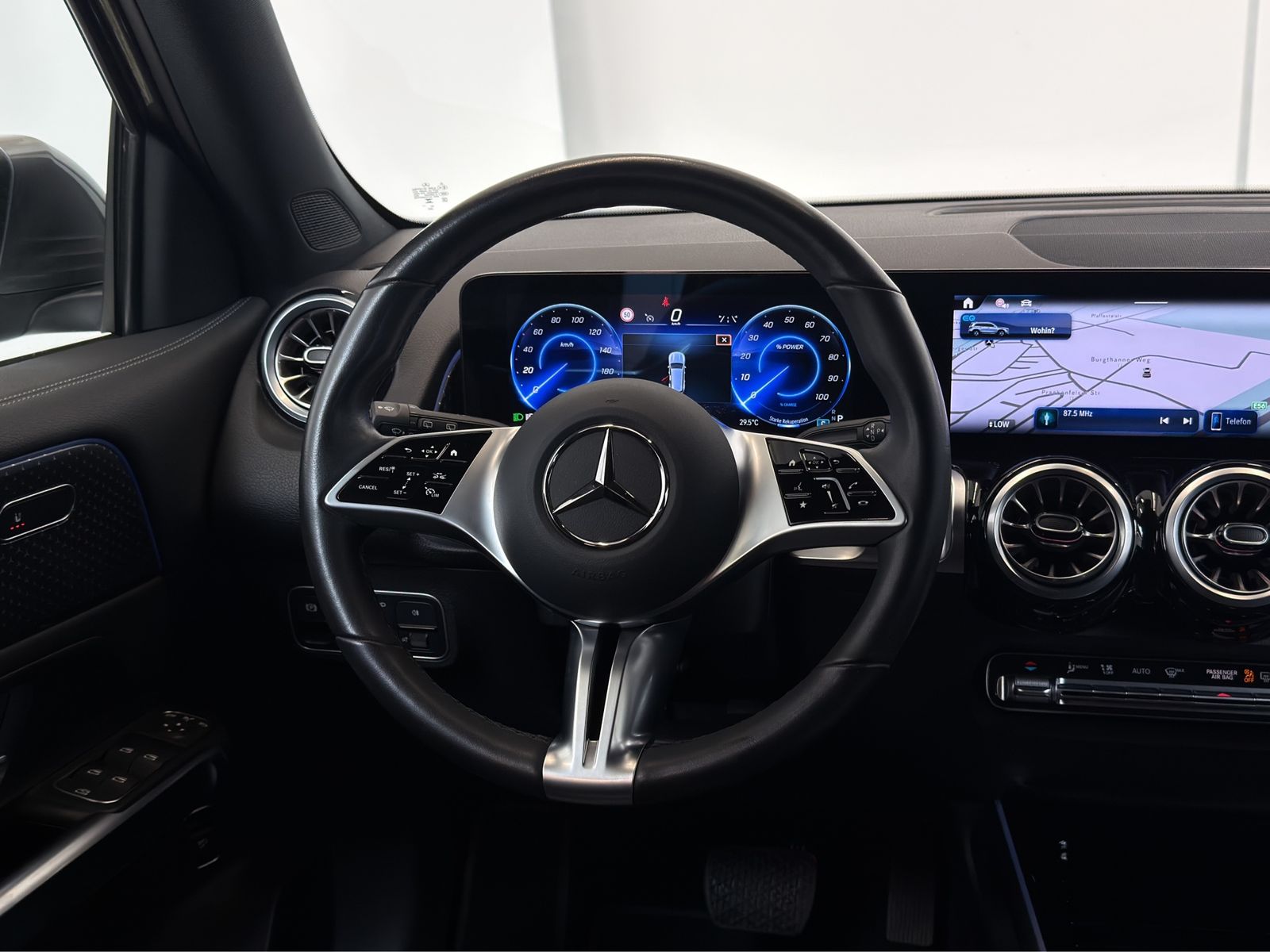 Mercedes-Benz EQB 350 4M Progressive Adv.Plus AHK LED SHZ 18 foto 18
