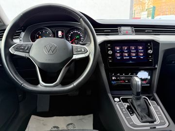 Volkswagen Passat Variant - 12