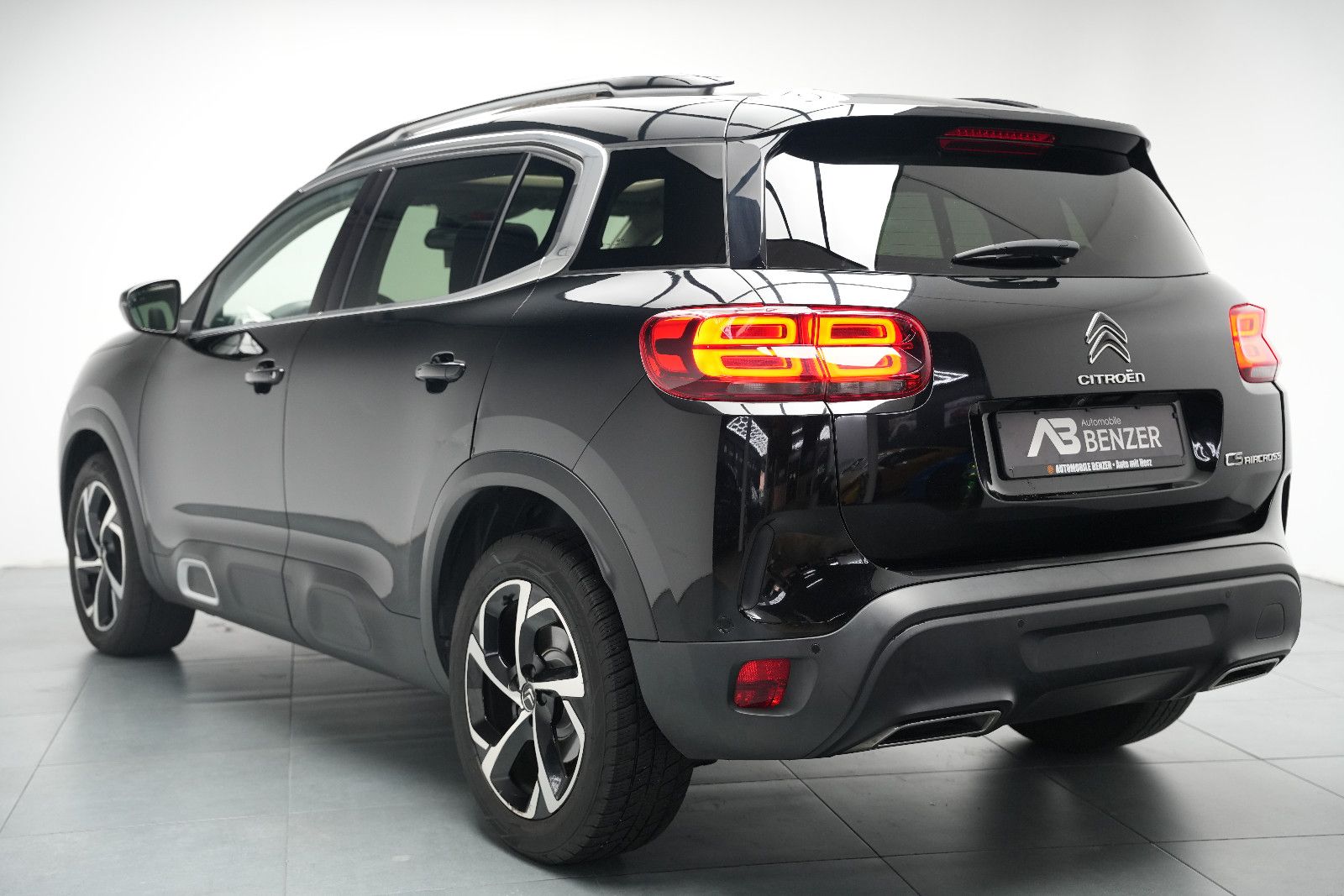 Fahrzeugabbildung Citroën C5 Aircross Feel/360°Cam/Navi/LED/CarPlay/Pano