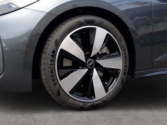 Fahrzeugabbildung Audi A5 Avant e-hybrid S line edition one Matrix Tech