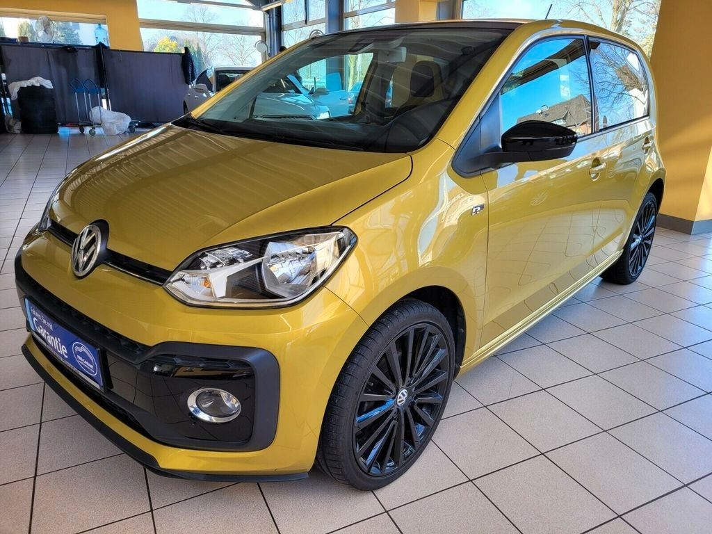 VW up! 1.0 TSI 90CP Rline - beats up!