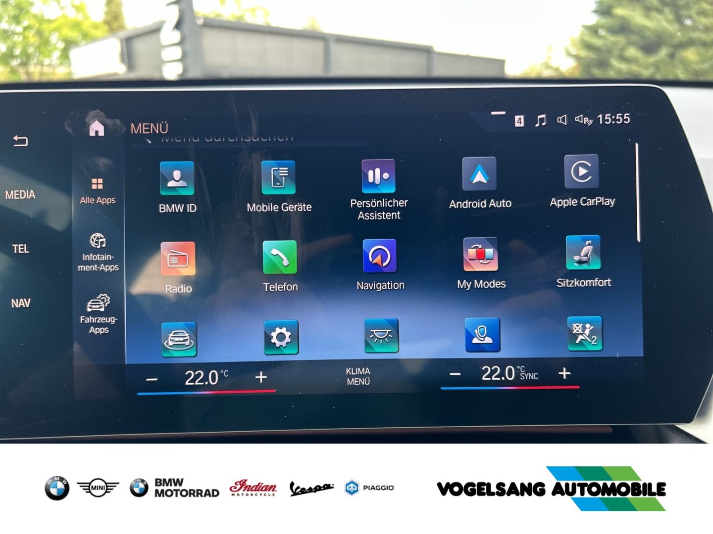 Fahrzeugabbildung BMW X1 xDrive23iA,M Sport,AHK,DrivingAssistentPlus,L