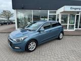 Hyundai i20 Passion PDC, Lenkradhz., Allwetterräder - Hyundai i20 Gebrauchtwagen