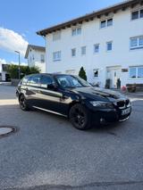 BMW 318i Touring -