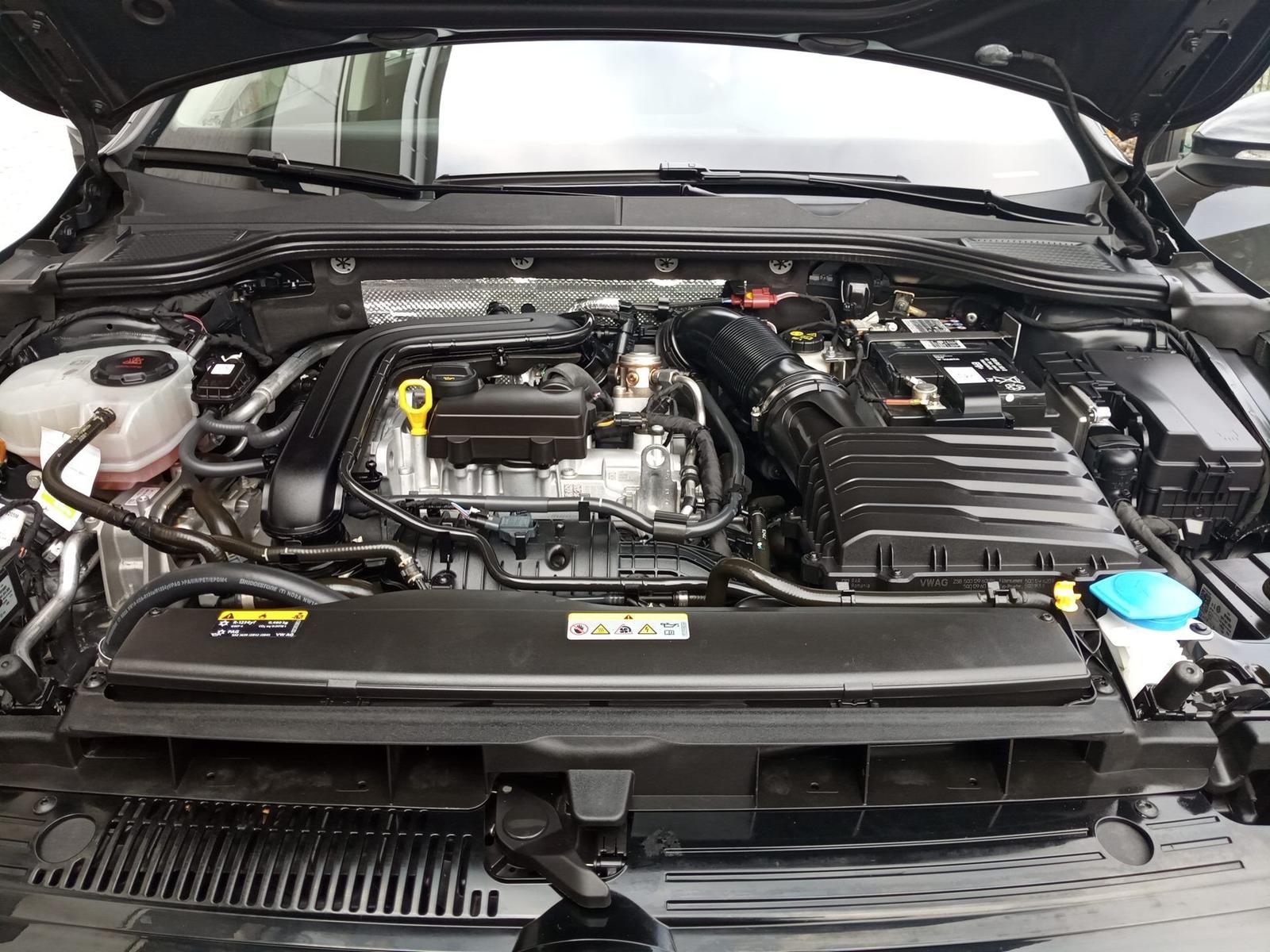 Volkswagen Golf VIII Lim. 1.0 TSI Navi. AHK.Klimaanlage, миниатюра 8