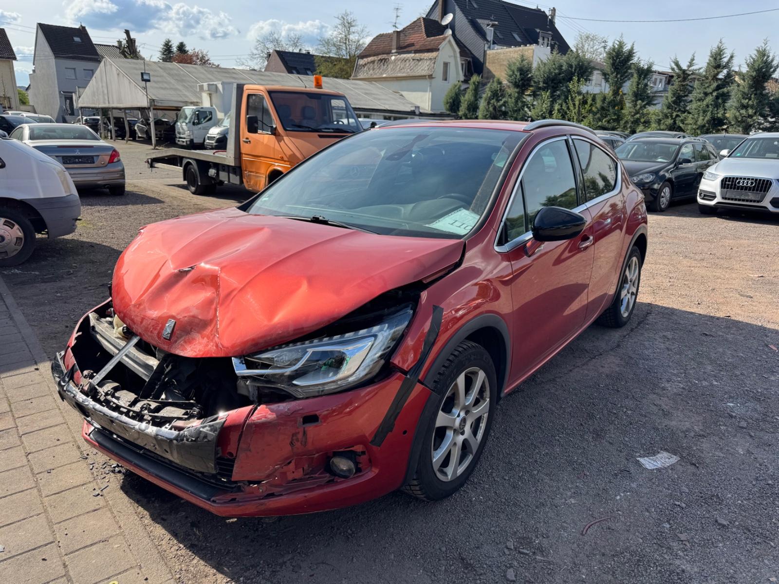 DS Automobiles DS4 Crossback "Unfallfahrzeug/Fahrbereit/Euro6