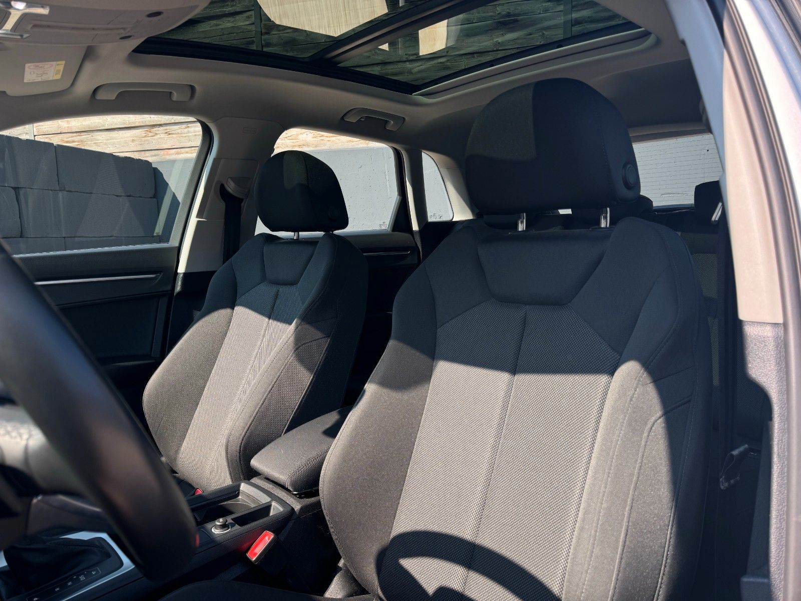 Fahrzeugabbildung Audi Q3 45 TFSI e S tronic Sonos Virtual Pano CAM ACC