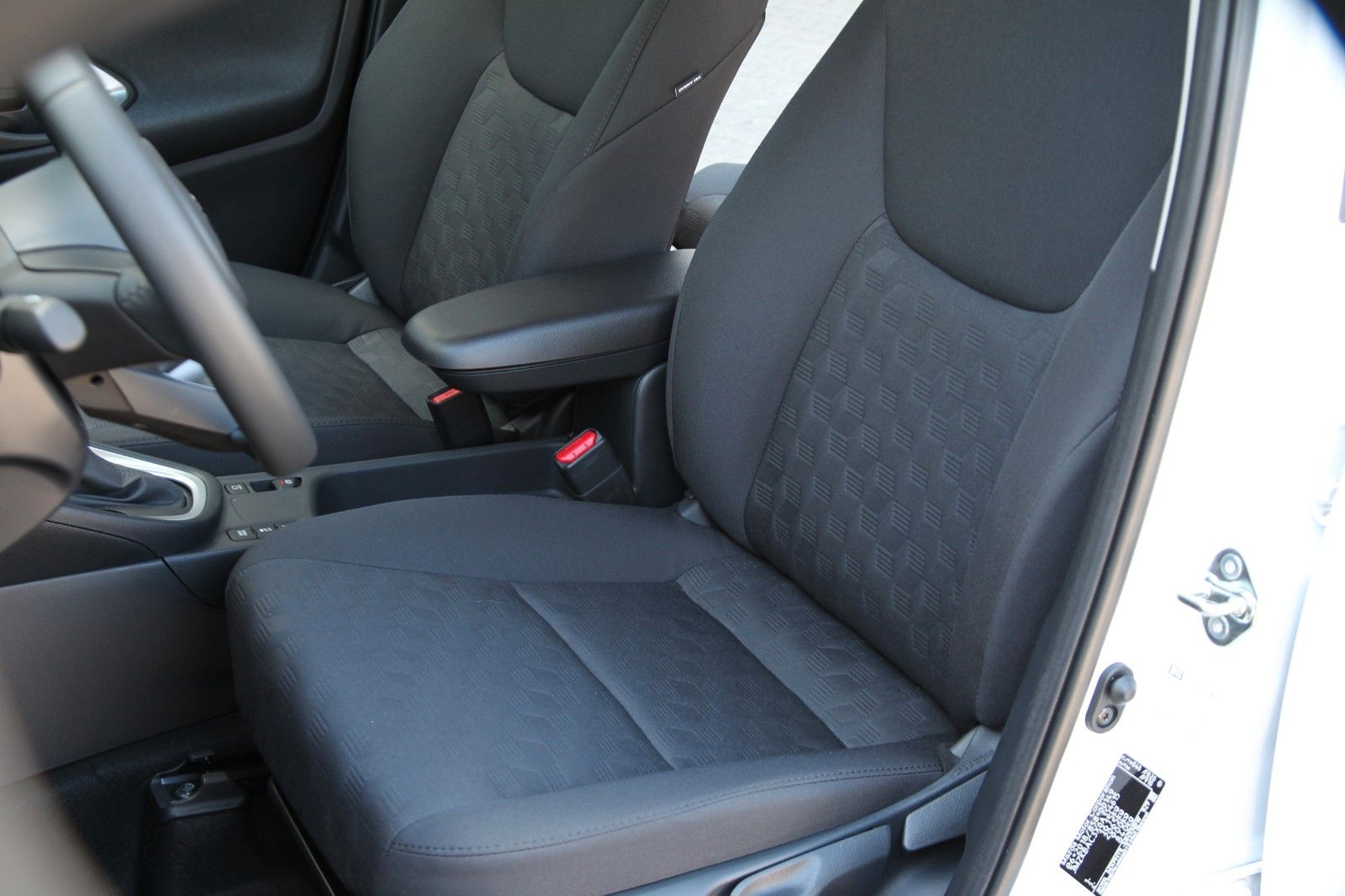 Mazda 2 Hybrid - Bild 20