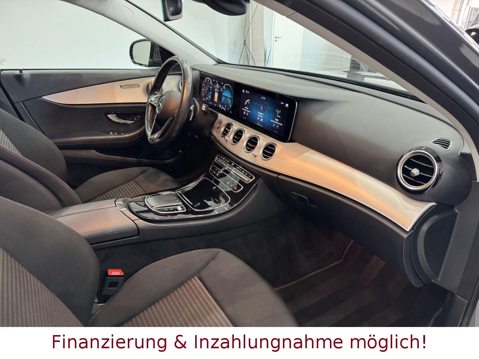 Mercedes-Benz E 220 d T-Modell *1.HAND,9G-TRONIC,BURMESTER!*