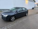 Ford Focus 1,6 Ti-VCT Ghia--KEINE TÜV--01704684029 - Ford Focus: Ghia