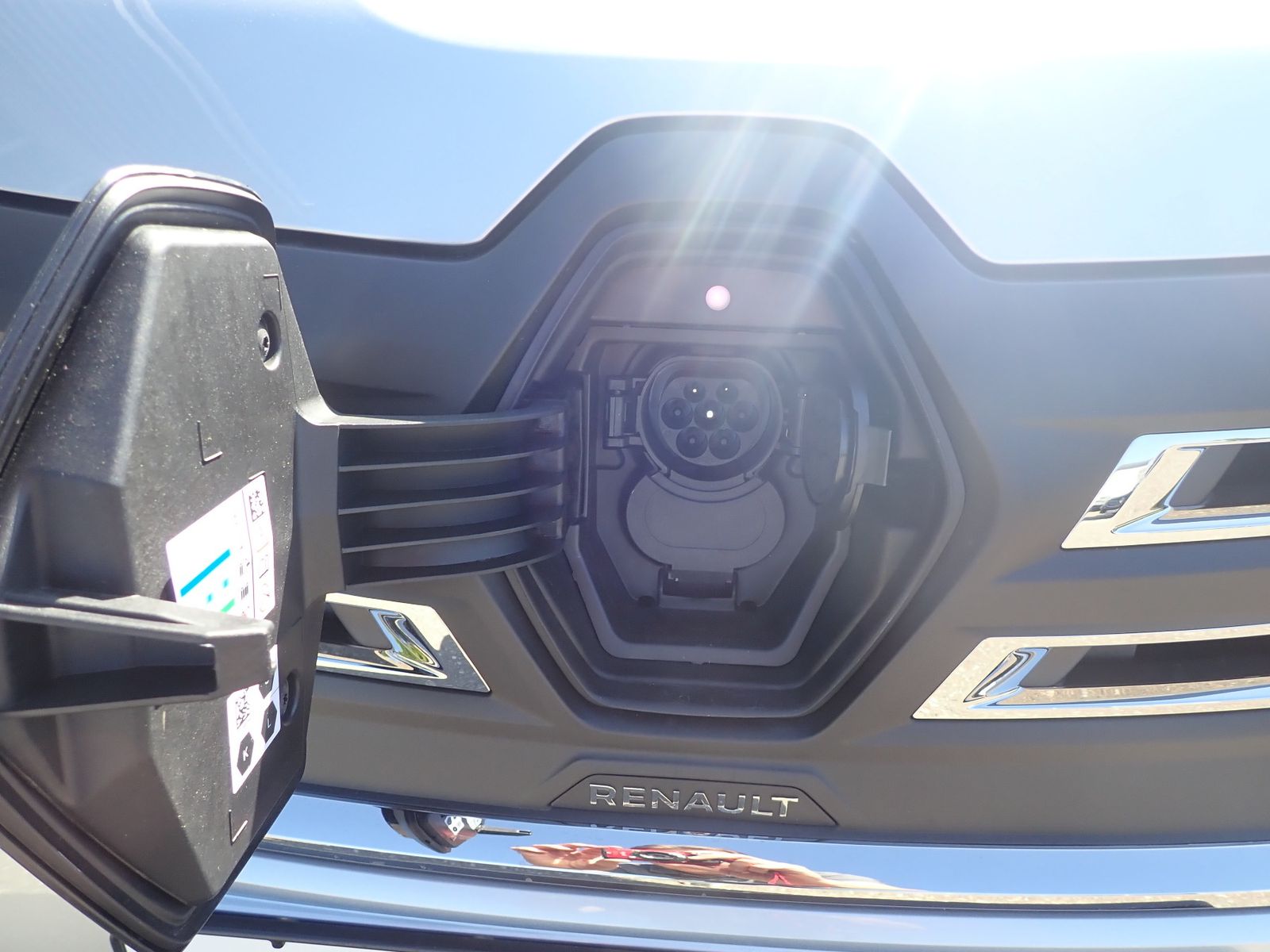 Fahrzeugabbildung Renault Grand Kangoo E-TECH Techno 45KW AC22 (L2)
