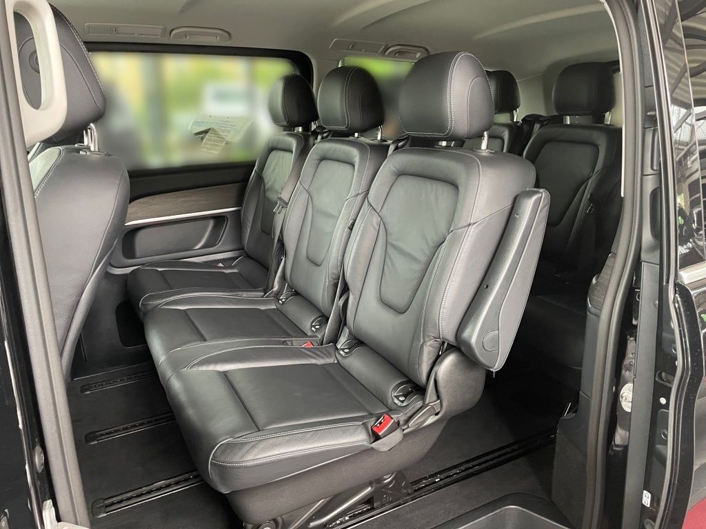 Fahrzeugabbildung Mercedes-Benz V 300 d AVG/Extralang 4x4 STHZ, AHK, 360°, SHZ