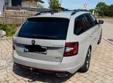 Skoda Octavia 2.0 TSI DSG RS Combi RS - Skoda Octavia Unfallwagen