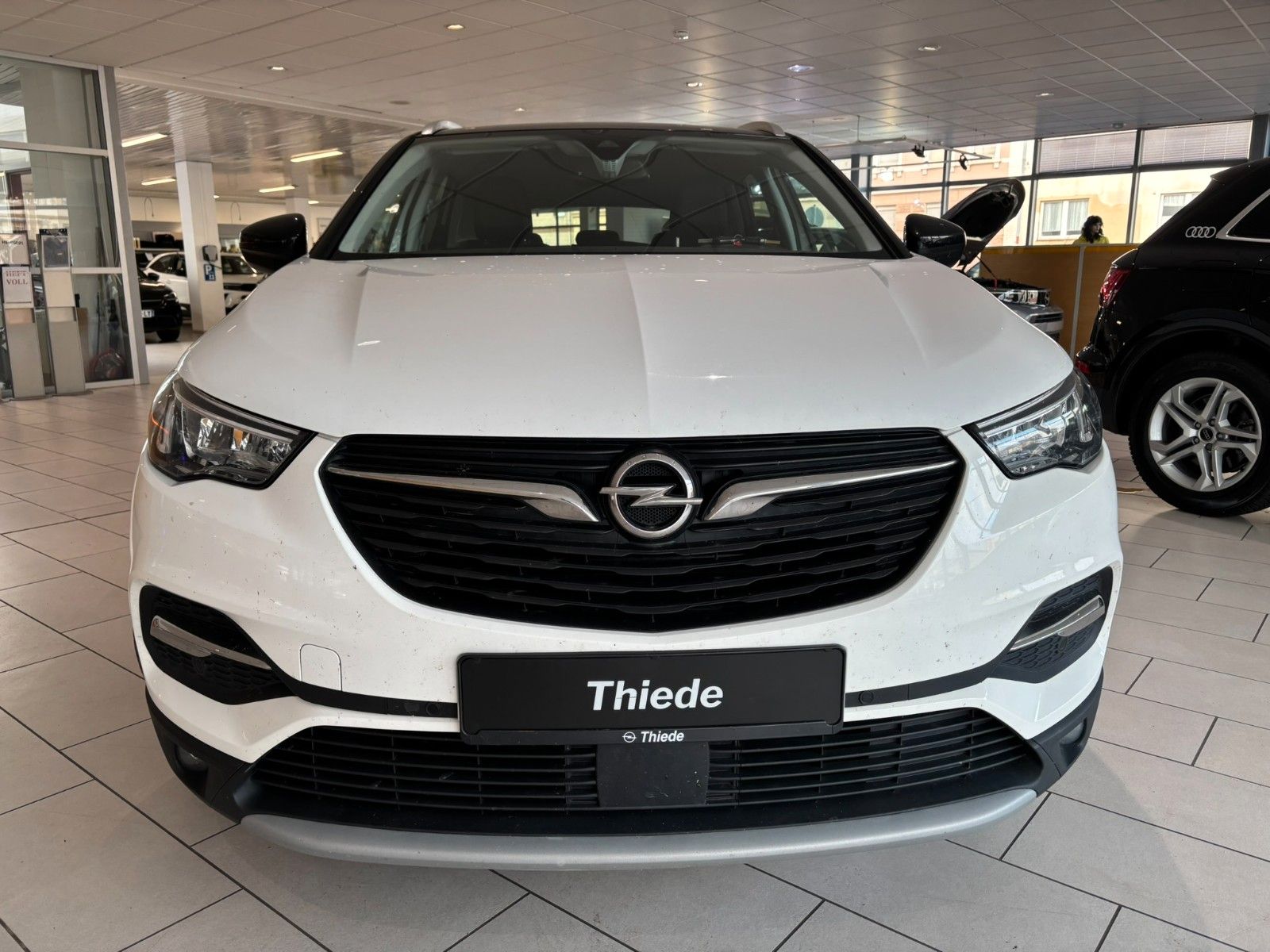 Fahrzeugabbildung Opel Grandland 1.5D AHK/KAMERA/SHZ/LHZ/FSH/ALU/ACC