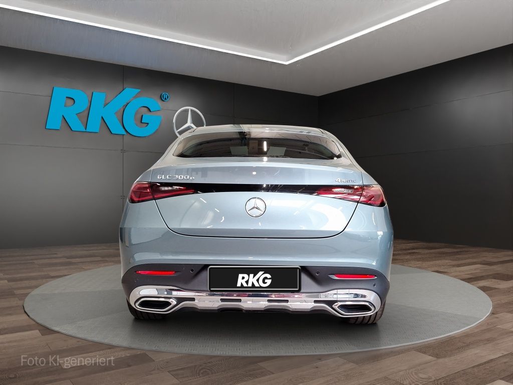 Mercedes-Benz GLC 300 e 4M Coupé AVANTGARDE PANORAMA DISTRONIC foto 5