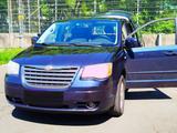 Chrysler chrysler voyager 2.8 cdi - Chrysler Voyager aus 2008