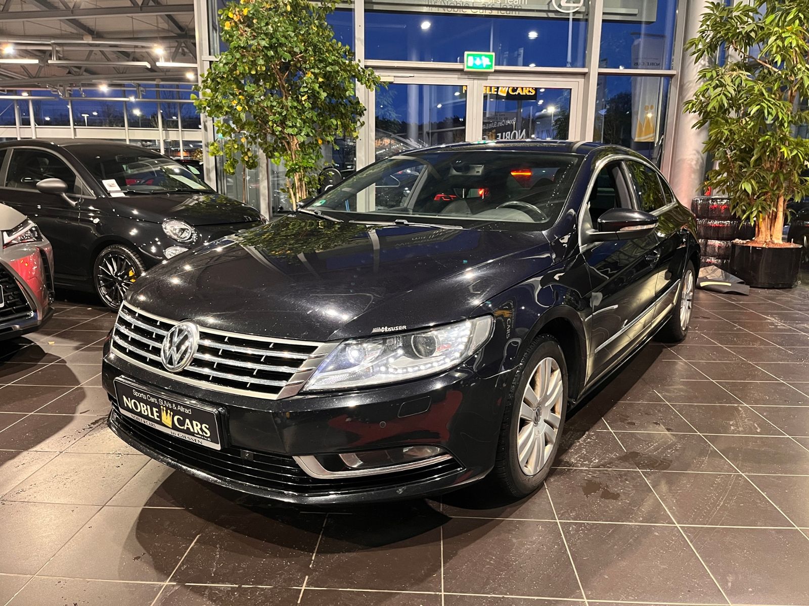 Fahrzeugabbildung Volkswagen CC Passat KLIMA XEN NAV SHZ PDC 18"