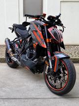 KTM 1290 Super Duke R - KTM DUKE