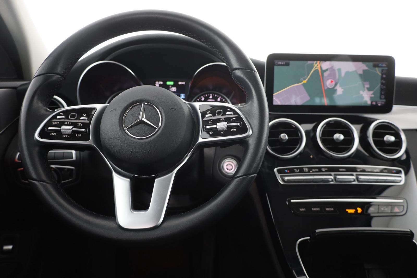 Mercedes-Benz C200 T 4Matic Avantgarde LED Navi PDC