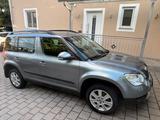 Skoda SKODA Yeti   TDI 4x4 - Skoda Octavia: Kleinwagen
