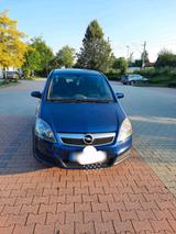 Opel  zafira 1.9 zu verkaufen - Opel Zafira aus 2005 mit Diesel-Antrieb