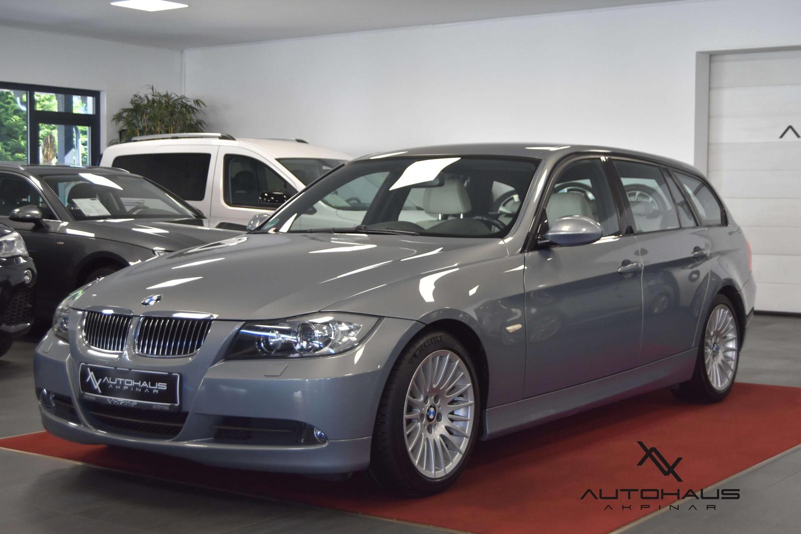 BMW 325 i Touring 218 ch • BVA • Cuir • Xénon • Sièges sport • PDC