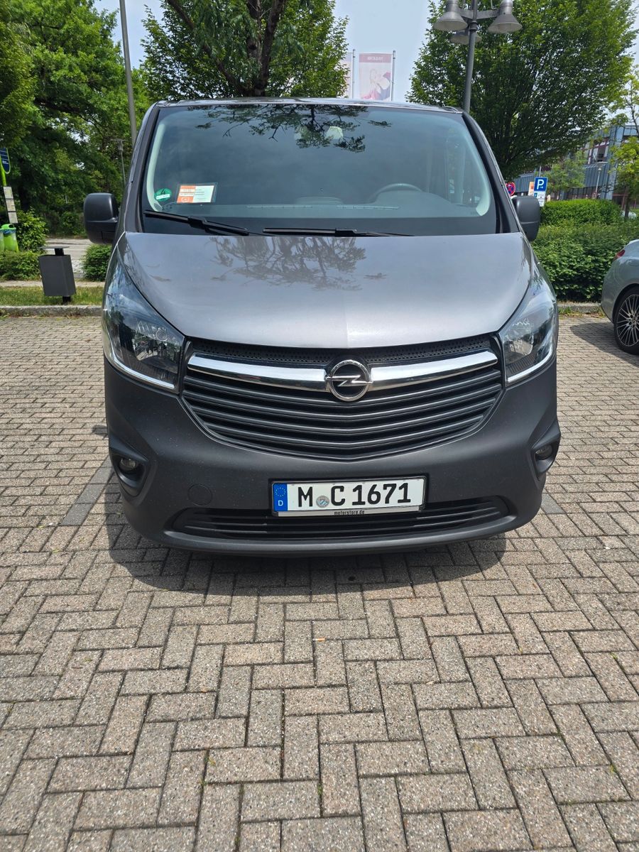 OPEL Vivaro