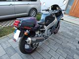 Yamaha YzF 750 R - YAMAHA YZF 750
