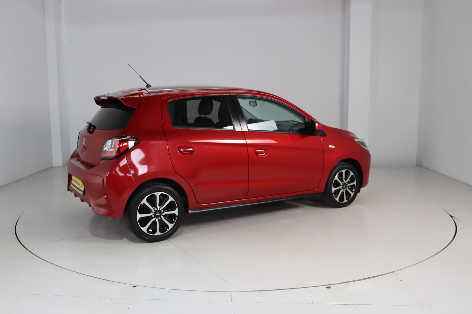Fahrzeugabbildung Mitsubishi Space Star 1.2i Top * 1. Hand *