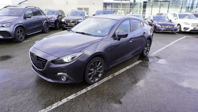 Mazda 3  2,2  SKYACTIV - D 150 HP BOSE - MANUAL - NAVI