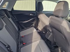 Fahrzeugabbildung Opel Grandland X 120 Jahre Navi SiHz PDC RFK Tempo
