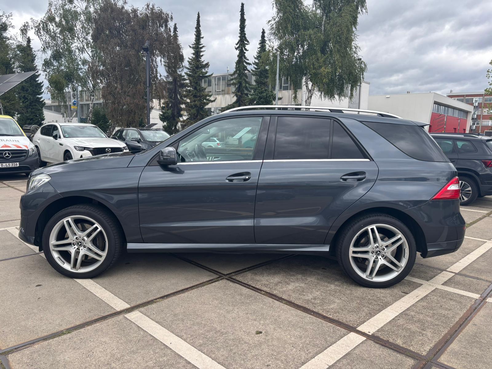 Mercedes-Benz ML 350 Standheizung/Pano/AHK/CarPlay/Rückfahrkam