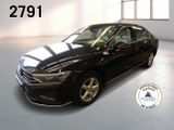 Volkswagen Passat Var. 2.0 TSI Elegance Navi Matrix RFK ACC - Volkswagen Passat mit Benzin-Antrieb: Limousine, 2.0
